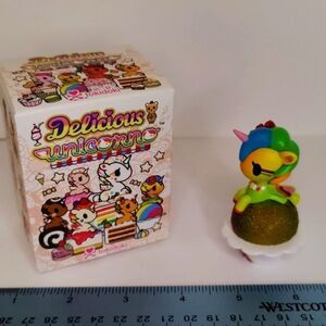 TokiDoki Delicious Unicorno "Aloha-corno"